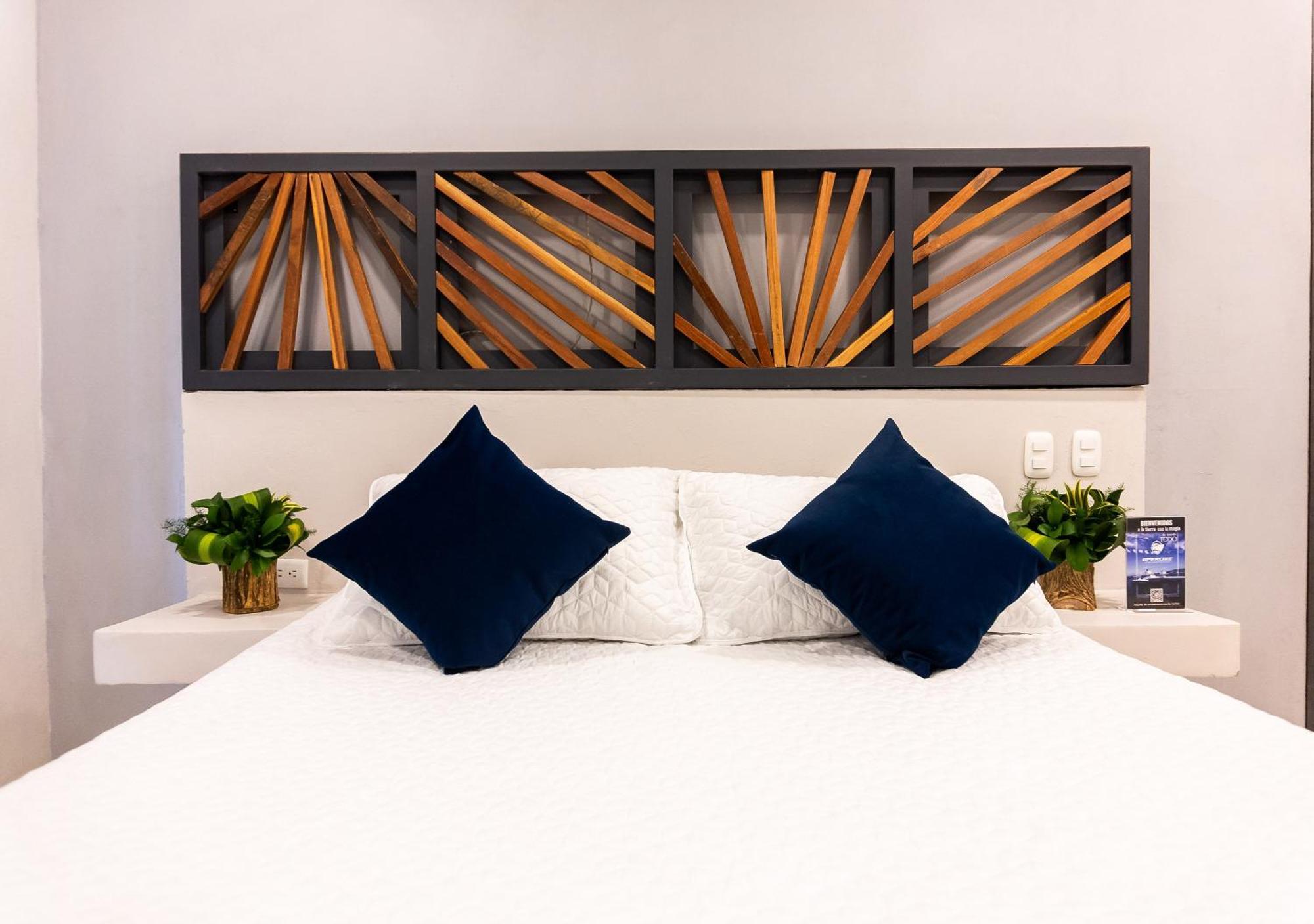 The Garden Suites Santa Marta  Room photo
